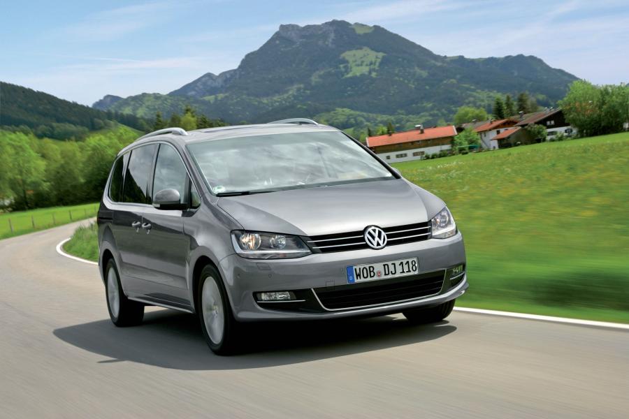  Volkswagen Sharan 2010 года  (фото 54 из 71)